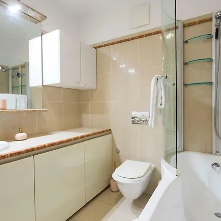 Fantasea View Apartment *